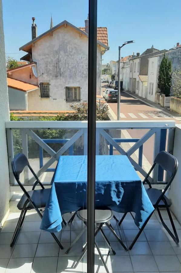 Le Petit Bleu de Didonne 28m2 150 m de la plage avec balcon Saint-Georges-de-Didonne Extérieur photo
